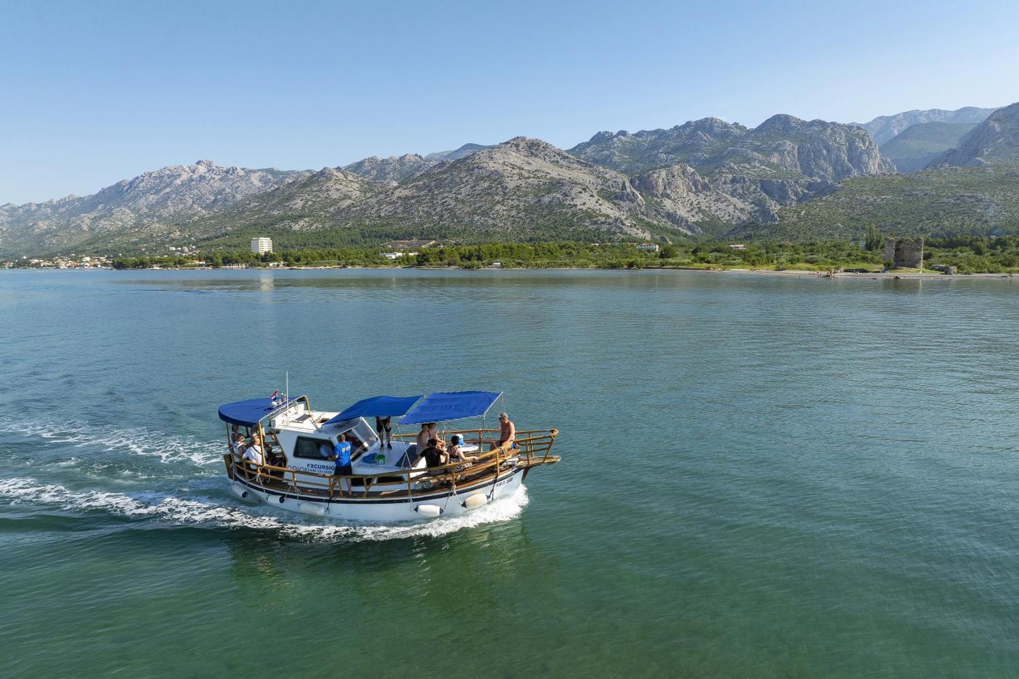 Apartmani Tinka Starigrad Paklenica Exterior photo